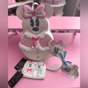 Loungefly Disney Minnie and mickey mouse snowman bundle